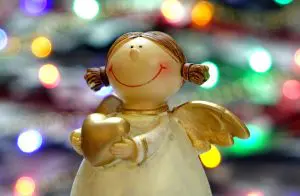 pic of an angel to illustrate an article on Christmas ornaments